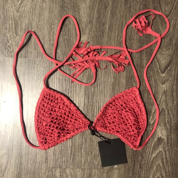 acacia humuhumu crochet top